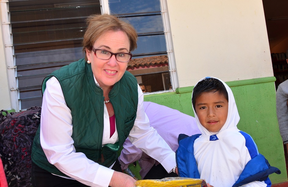 Catherine Ettinger realiza gira de trabajo por el oriente Michoacano 