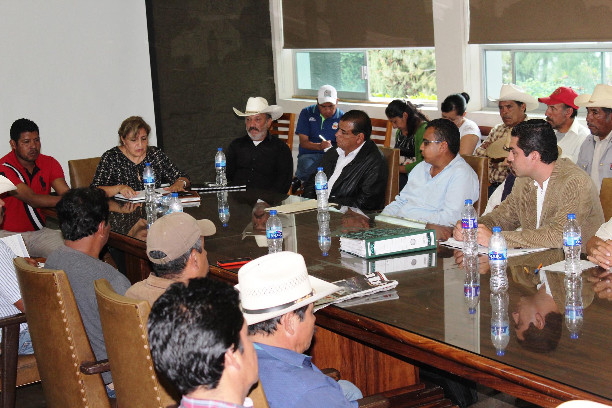 Acuerdan comuneros de Sevina y Nahuatzen, trabajar en conjunto para superar conflicto agrario