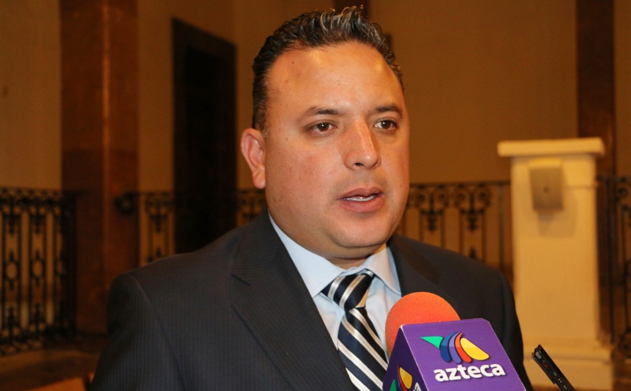 Sin certeza laboral cuerpos policíacos Diputado asegura Carlos Quintana