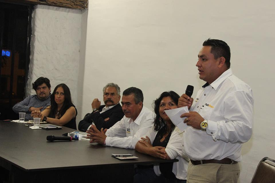 Víctor Manríquez refrenda apoyo a ediles del PRD