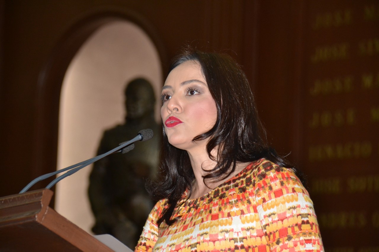 Adriana Hernández pide Tratar el autismo con políticas de largo alcance