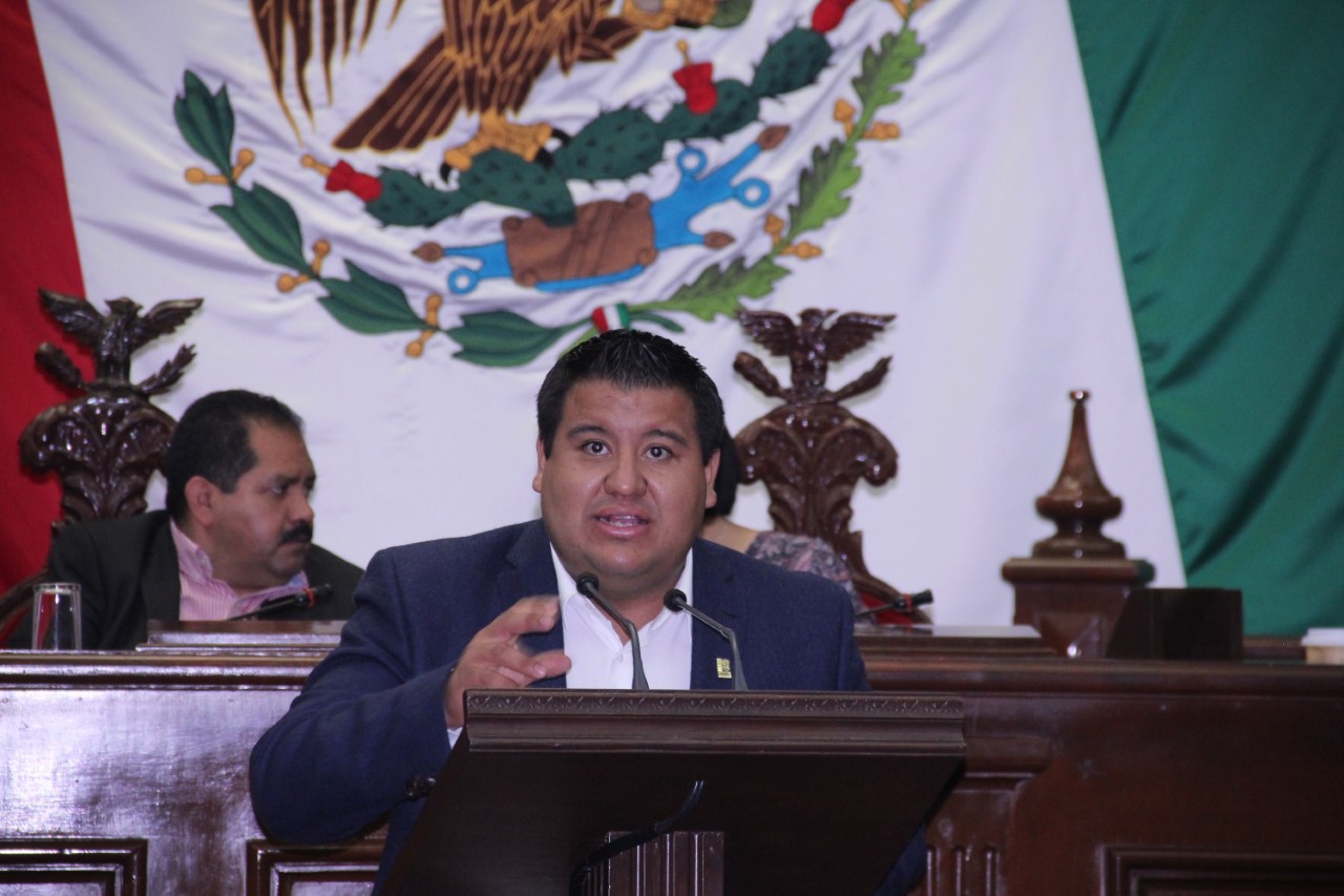 Diputado Juan Pablo Puebla resalta importancia de la educación para transformar