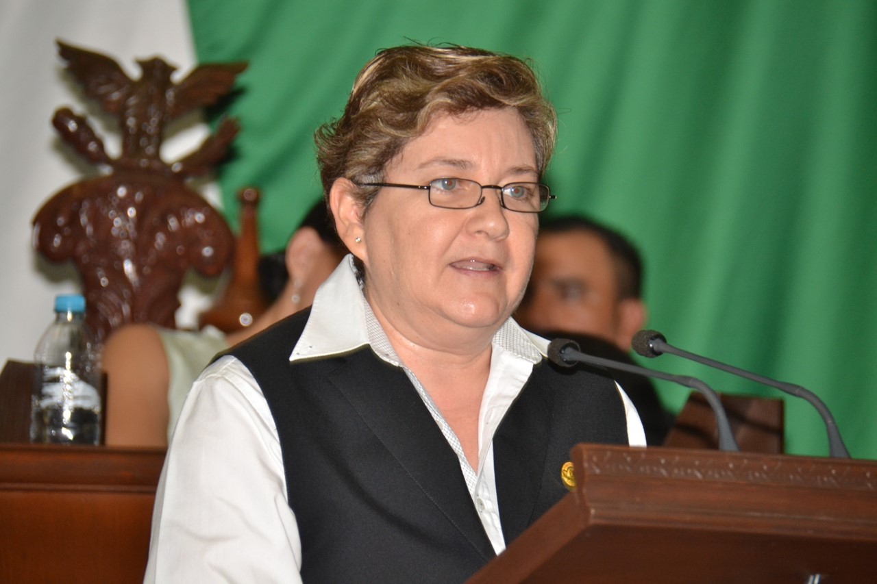 Diputados del PRI exhortan y presentan iniciativas en el Congreso