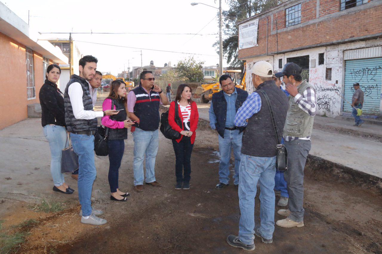 Revisa Ayuntamiento de Morelia avances en construcción de colectores 