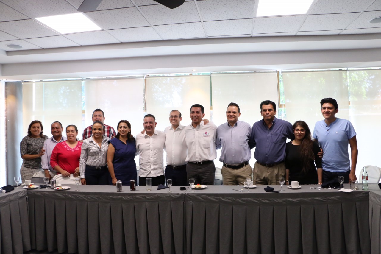 Diputados del PAN trabajan en la conformación de grupos de gestión