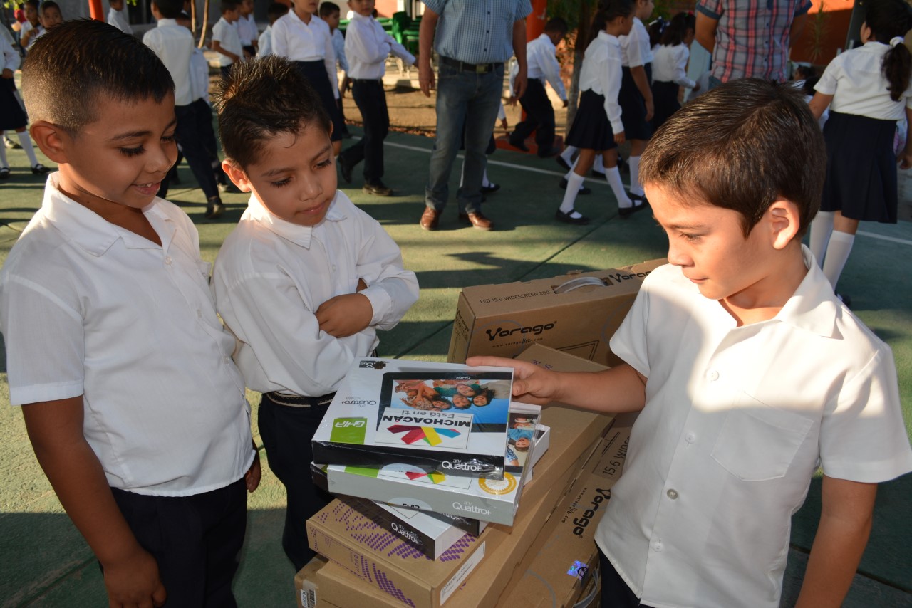 En Apatzingán se conforma el cabildo infantil
