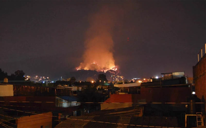 Bajo control, el incendio en el Cerro de la Cruz, en Uruapan