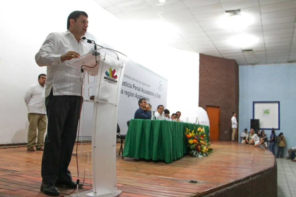 Entra en vigor el NSJP en Apatzingán