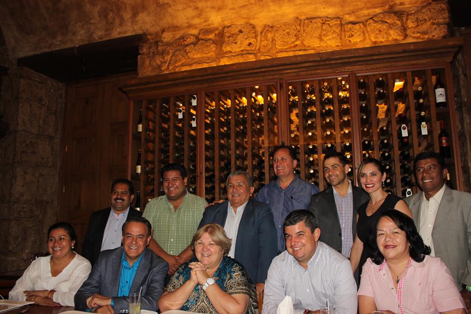 Se reúnen diputados del PRD con hija del «Che» Guevara