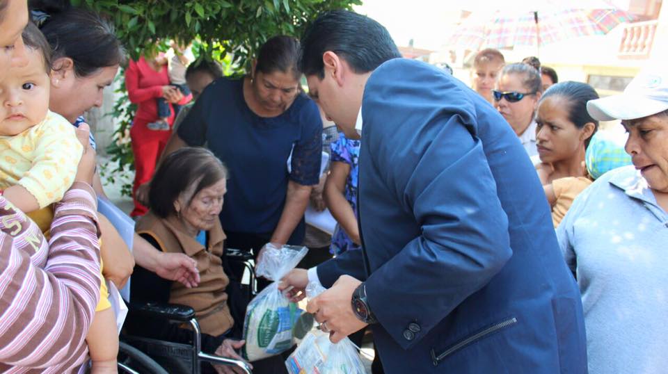 Ernesto Núñez llevará talleres para generación de autoempleos en las colonias