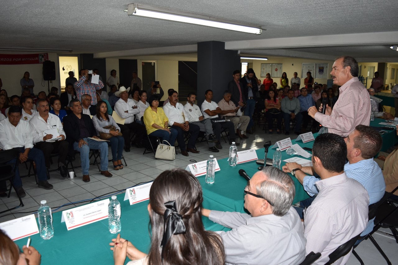 PRI Michoacán llama a regidores a servir a la gente