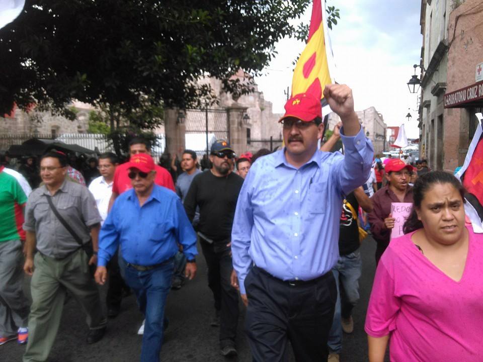 Respaldo total a movimiento magisterio anuncia Reginaldo Sandoval Flores