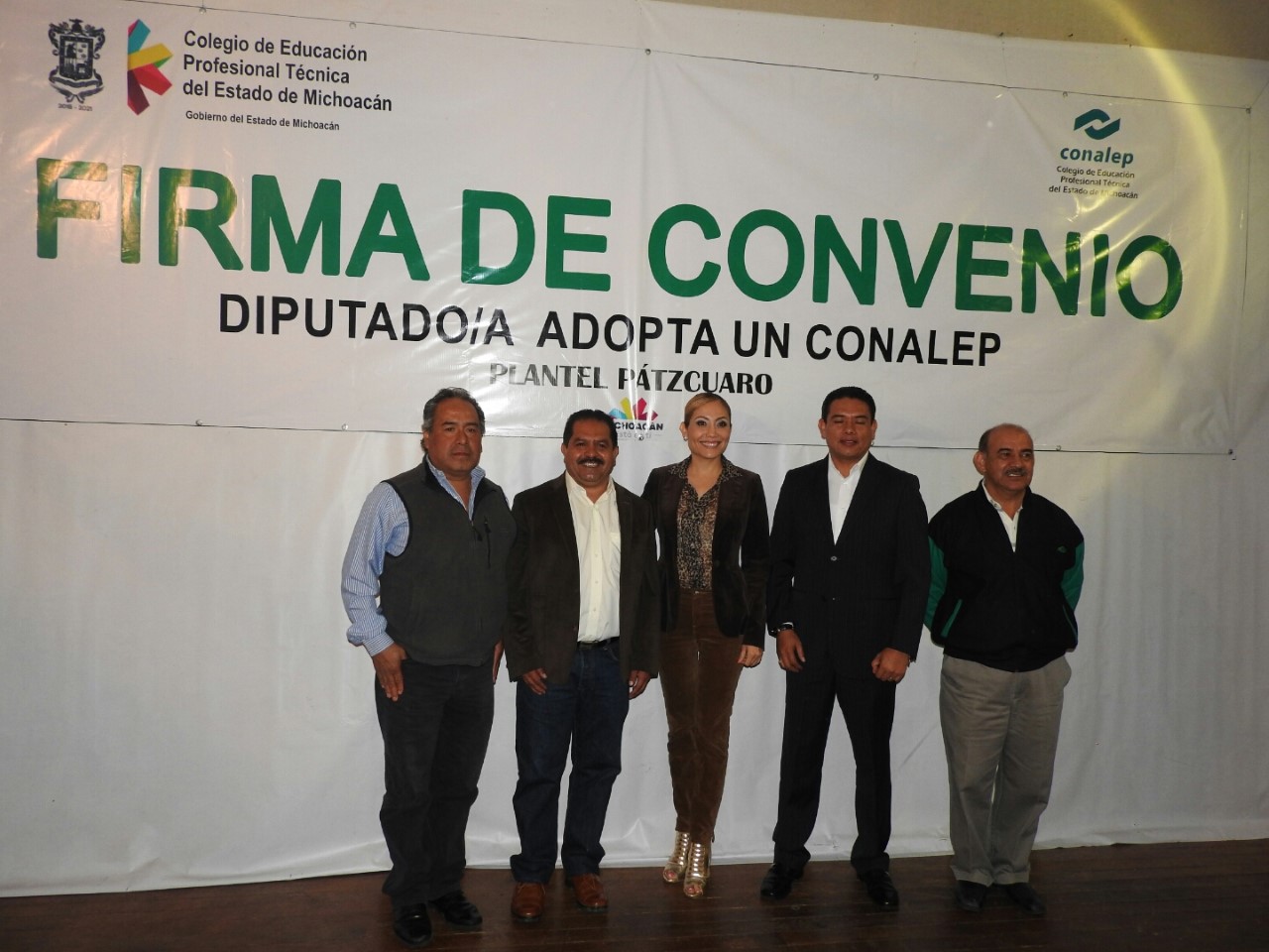 El Diputado José Guadalupe Aguilera Rojas adopta Conalep de Pátzcuaro