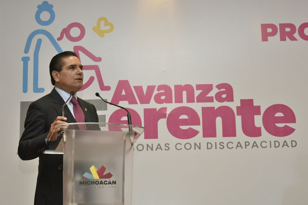 Entrega Gobernador apoyos a sectores en vulnerabilidad de la región Morelia Sur