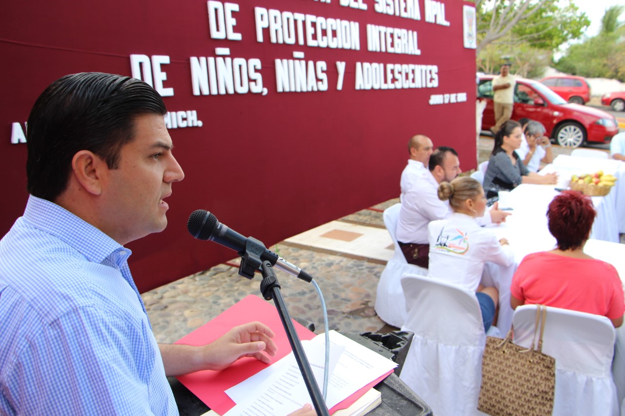 En Apatzingán el nuevo sistema, establece derechos de la niñez y adolescentes: César Chávez