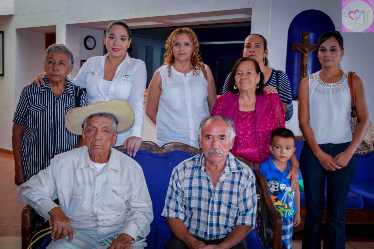 * 100 pacientes de La Huacana, Parácuaro y Apatzingán recibirán los aparatos personalizados