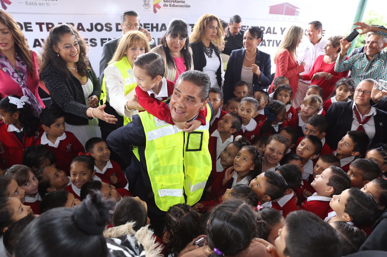 Más de 700 obras de infraestructura educativa en 9 meses de Gobierno de Silvano Aureoles