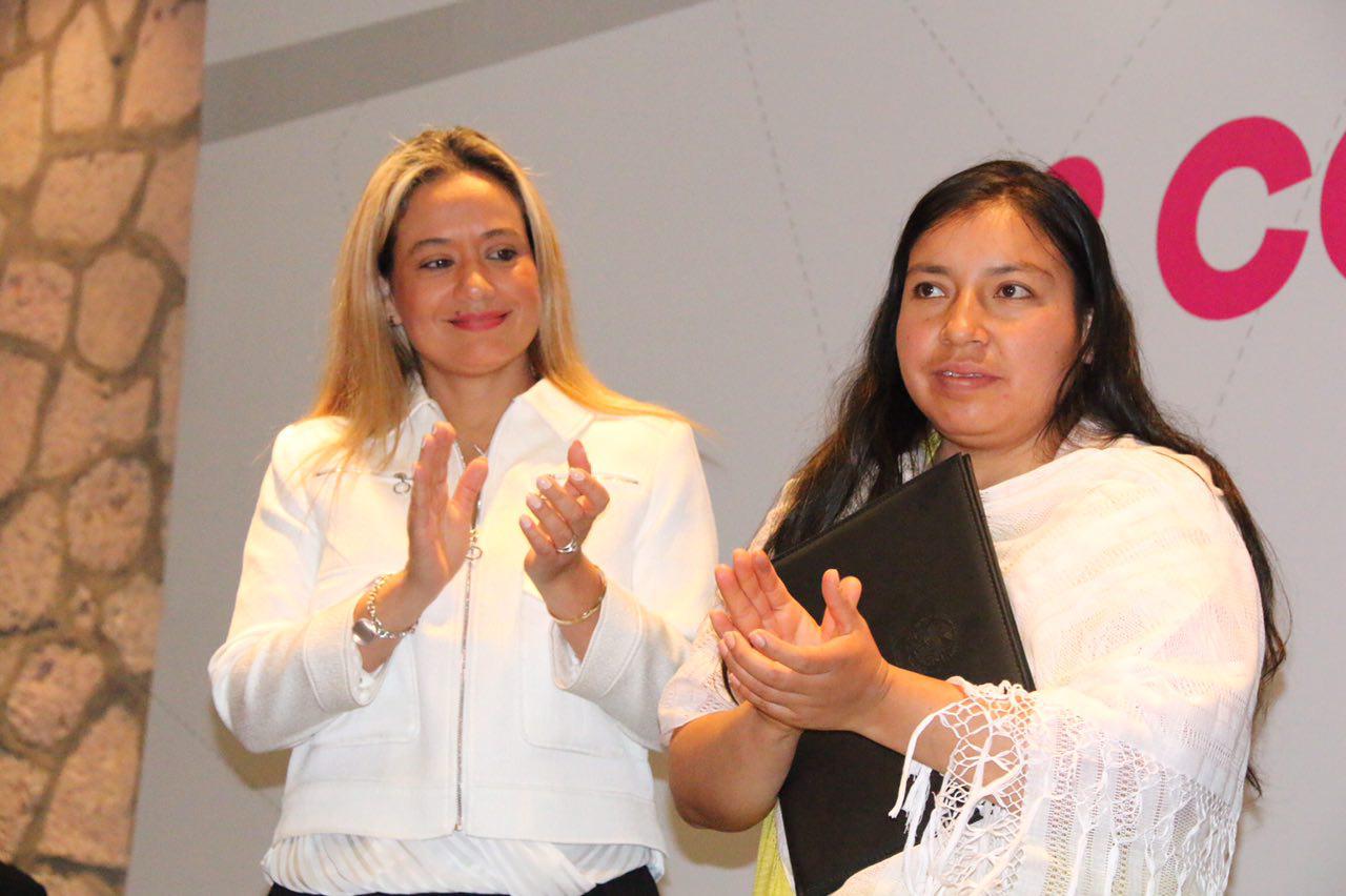 Gobierno Municipal fortalece artesanía local: Thelma Aquique