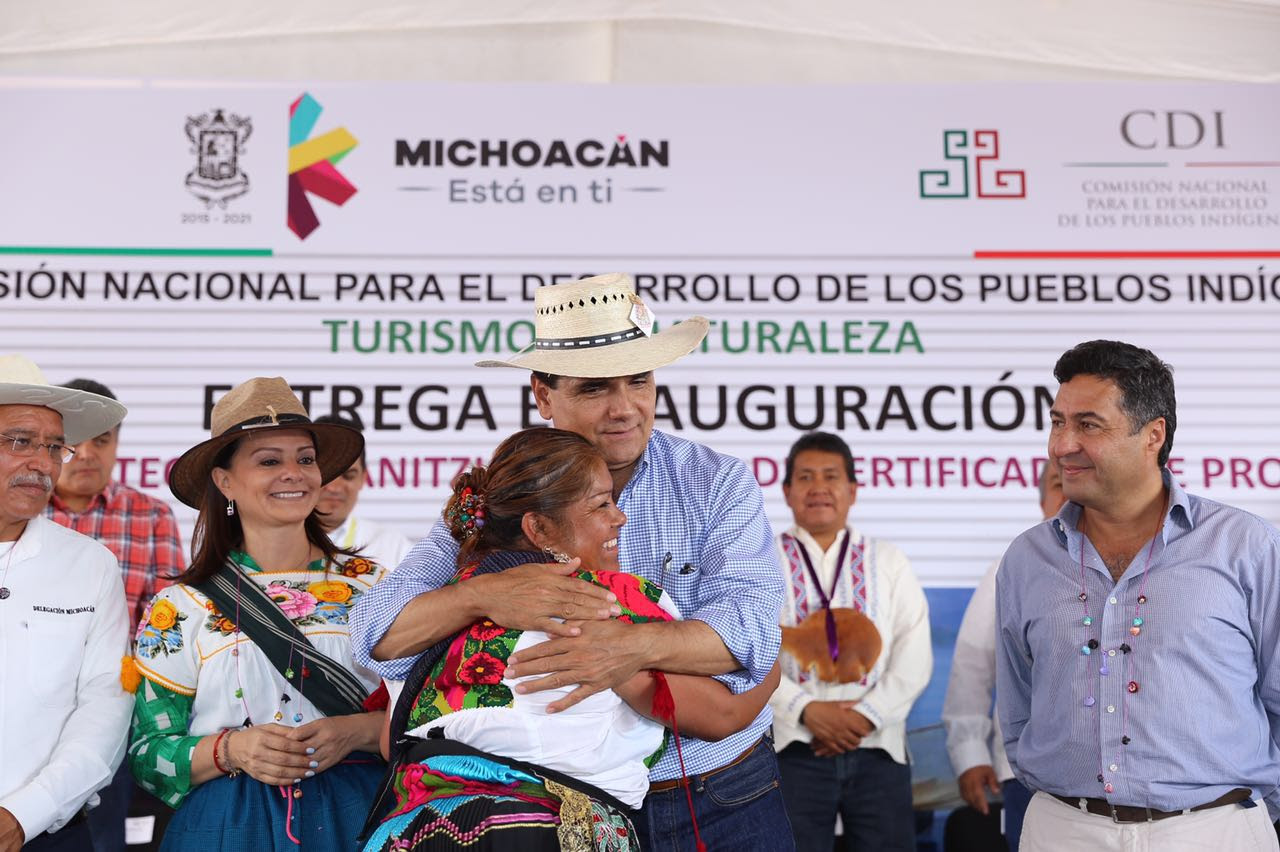 Anuncia Gobernador Programa Integral de Promoción Turística para Janitzio