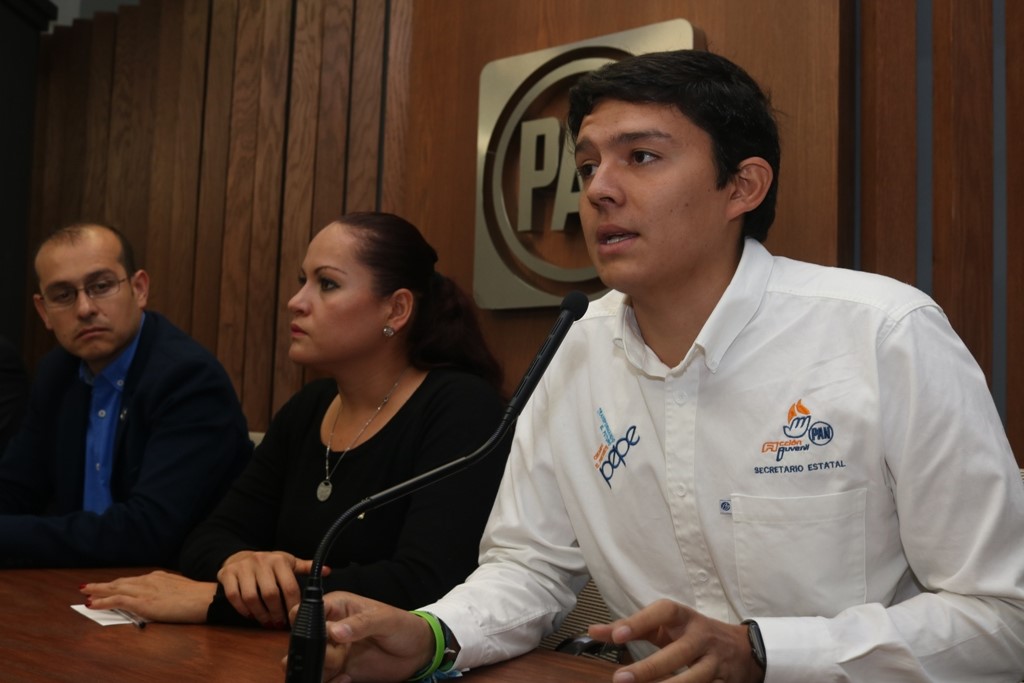 PAN otorgará sus primeras 27 becas universitarias