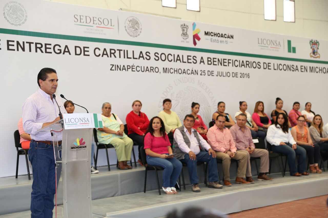 Continúa incremento de beneficiarios de programas sociales en Michoacán