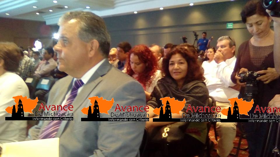 Sectores Vulnerables reconocen trayectoria y trabajo de la Profesora Carmen Zepeda