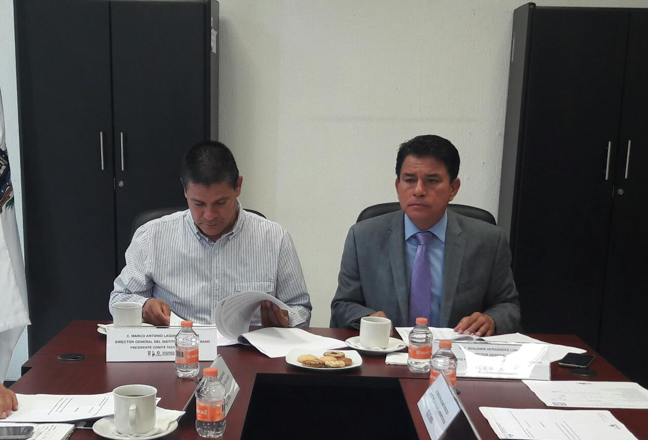 Autorizan 1.2 mdp en créditos para artesanas y artesanos michoacanos.