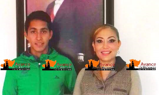 Egresado del CONALEP se hace acreedor a beca en el extranjero.