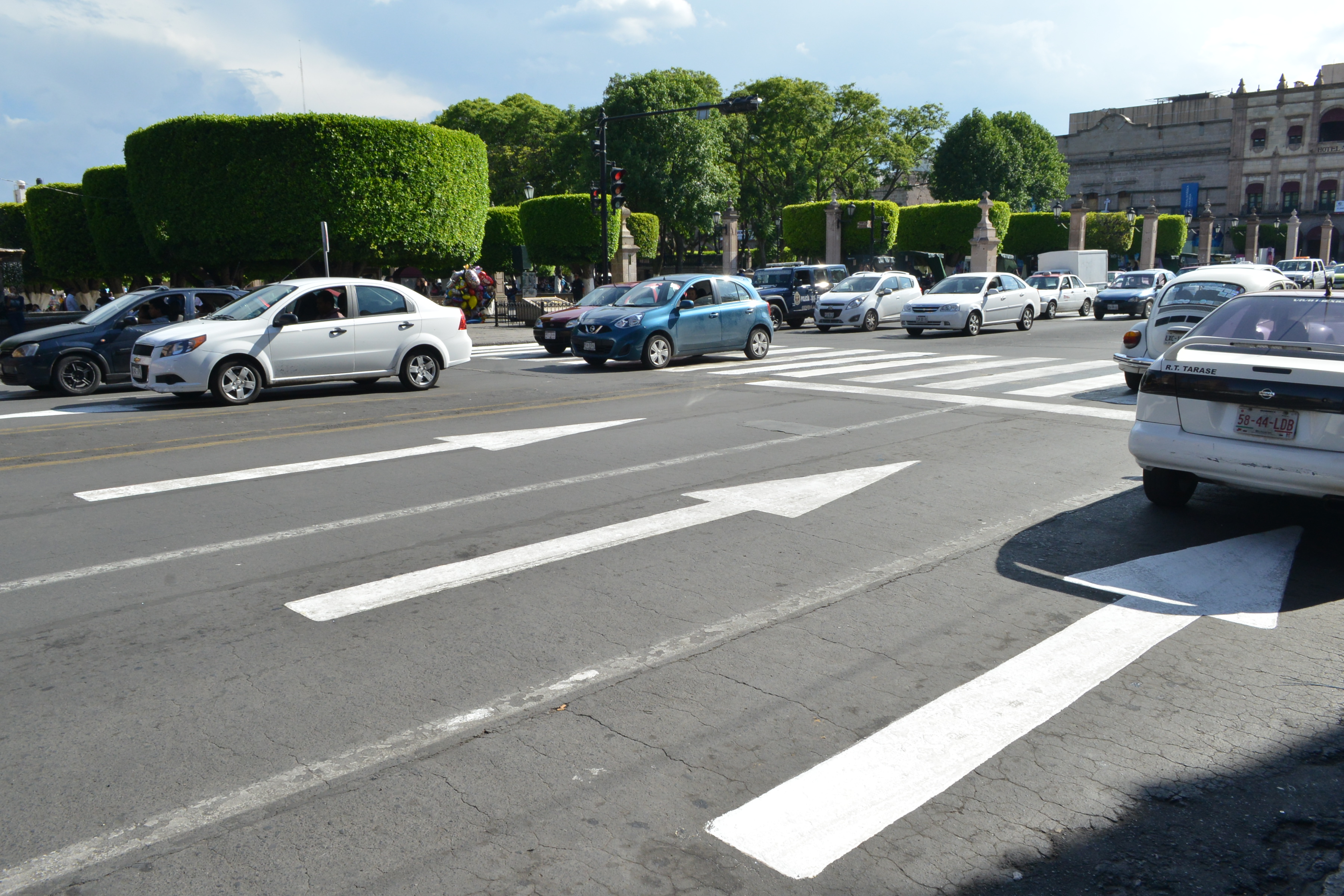 Fortalece Ayuntamiento de Morelia trabajos de balizamiento en la ciudad