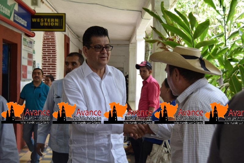 Realiza Juan Bernardo Corona gira de trabajo por el Distrito XVIII