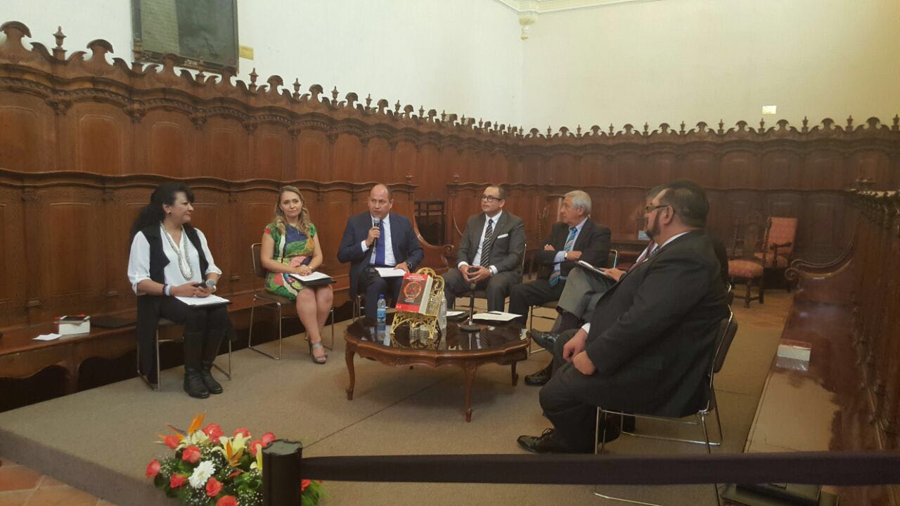 El Consejero Presidente del IEM asiste a la ceremonia de entrega del Premio Nacional de la Juventud 2016