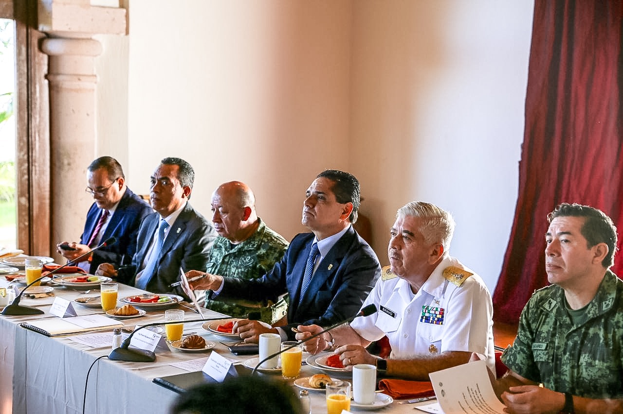 Atención permanente a estrategia de seguridad en Michoacán: GCM