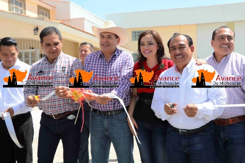 Alcalde reconoce labor del Gobernador en materia de reactivación económica