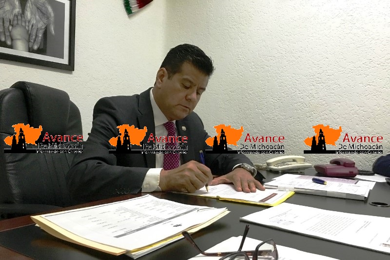 Propondrá Juan Bernardo Corona transformar la PGJE en Fiscalía