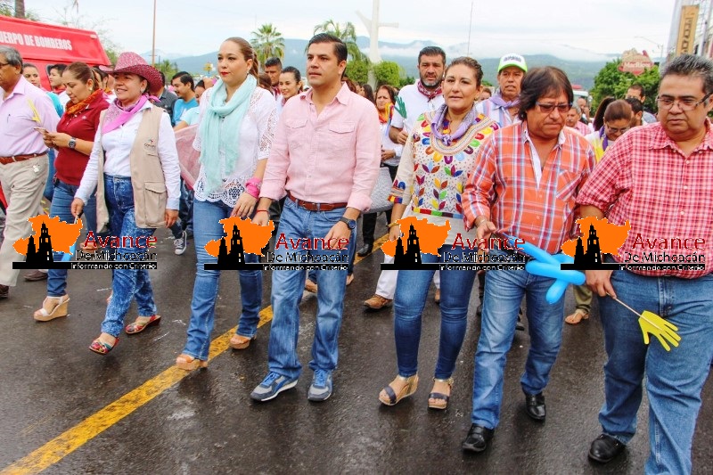 Celebran el Día Internacional de la Paz Ayuntamiento de Apatzingán y Gobierno del estado.
