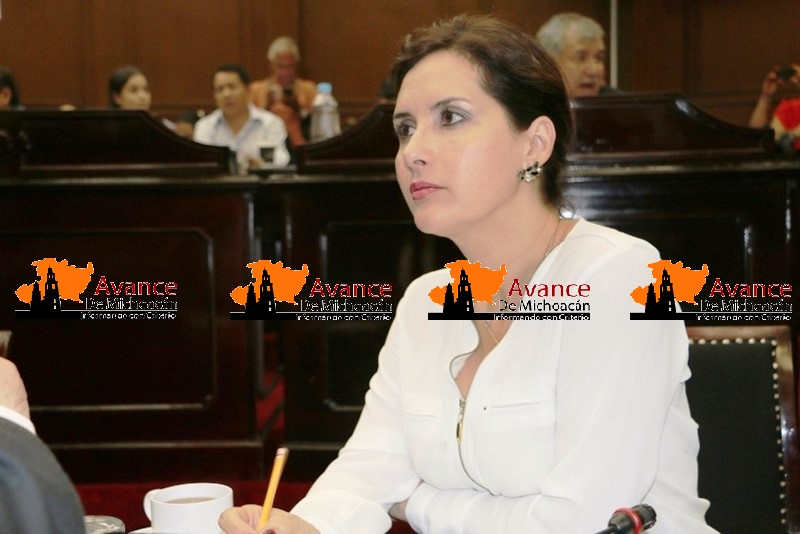 Aplaude Macarena Chávez proyecciones para puerto de Lázaro Cárdenas en 2017