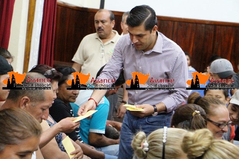 Gobierno de Apatzingán aumenta beneficiarios por el Programa Empleo Temporal.