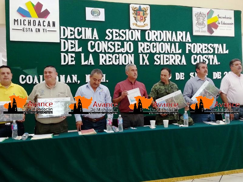Analizan acciones en favor de los recursos forestales de la Sierra-Costa