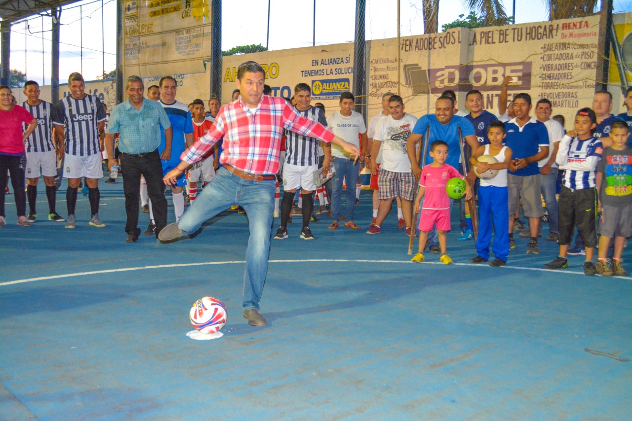 Presidente César Chávez,  Inaugura Jornadas Deportivas