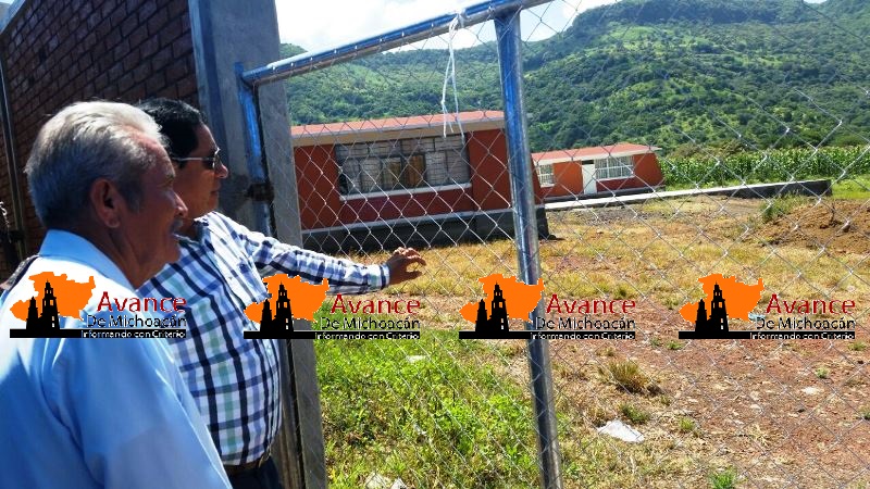 Mediante el diálogo logra Segob retirar bloqueo de escuela en La Nueva Jerusalén