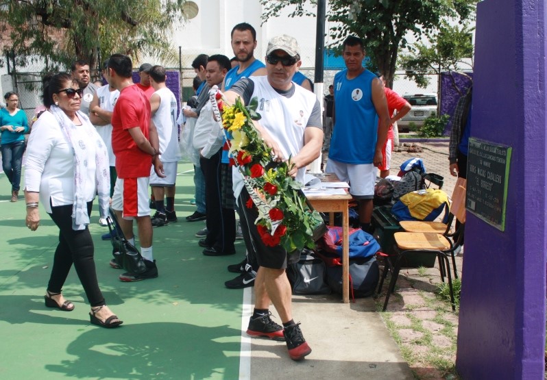 IMDE, presente en el Aniversario Luctuoso del destacado basquetbolista “Boris Macías Caballero”