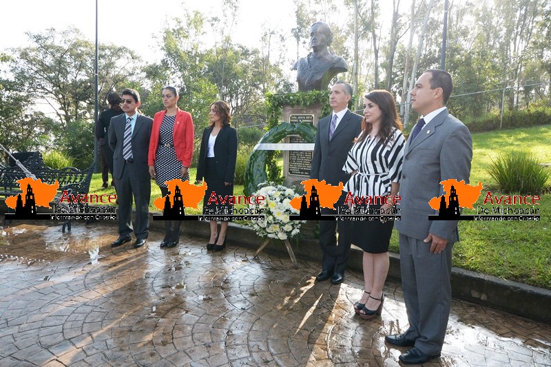 Ayuntamiento de Morelia rinde honores a Doña Josefa Ortiz de Domínguez
