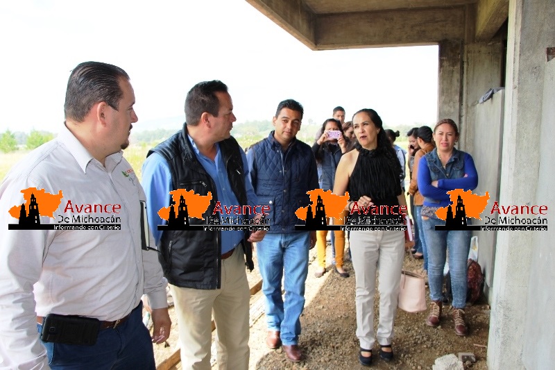 Alumnos del CECyTEM Lagunillas tendrán mejores espacios educativos