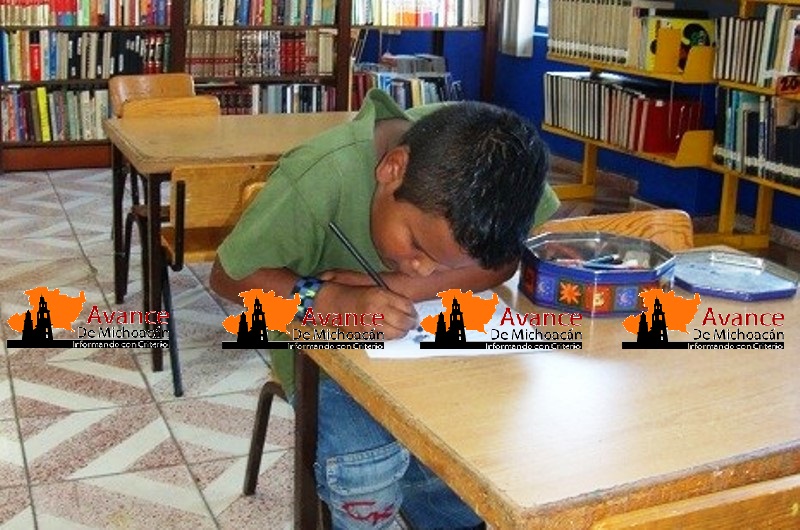 Acercarán opciones de lectura a menores en las escuelas alejadas del centro.