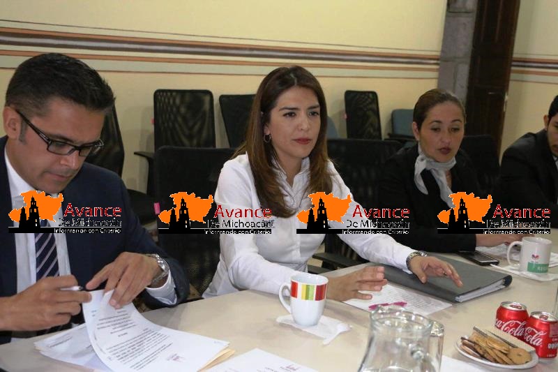 DIF Morelia y regidores sostienen reunión en torno a acciones de apoyo social.