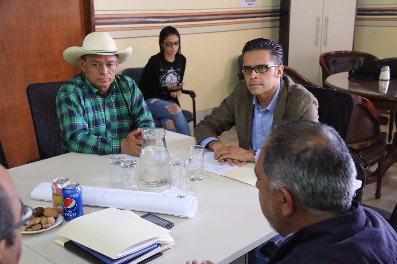 Regidores revisan avances del programa de Obra Pública 2016