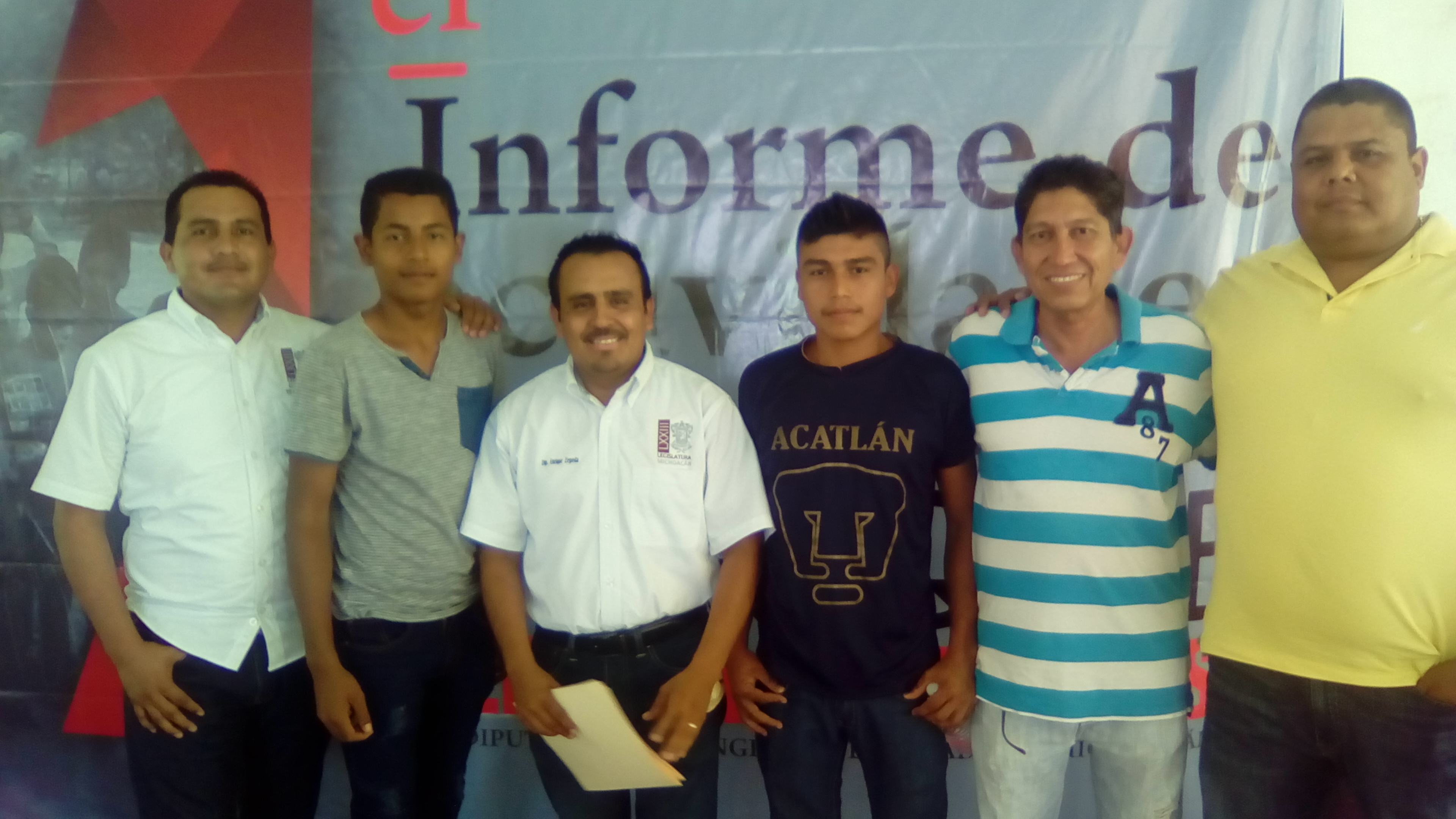 Diputado de Morena en Michoacán recibe respaldo de jóvenes deportistas de tierra caliente