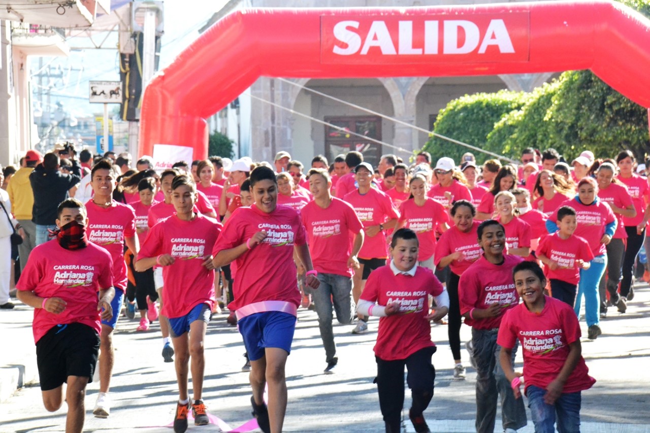 Todos los michoacanos queremos un estado en paz: Adriana Hernández
