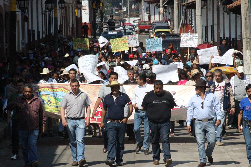 Inician festejos del 38 aniversario de Calles y Colonias Unidas de Pátzcuaro