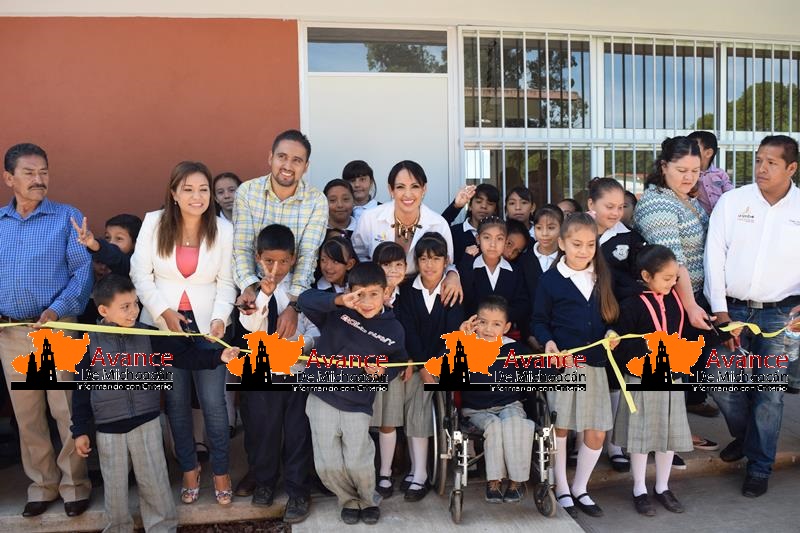 Impulsa IFEEEM más y mejores espacios educativos en Irimbo: María Guadalupe Díaz Chagolla